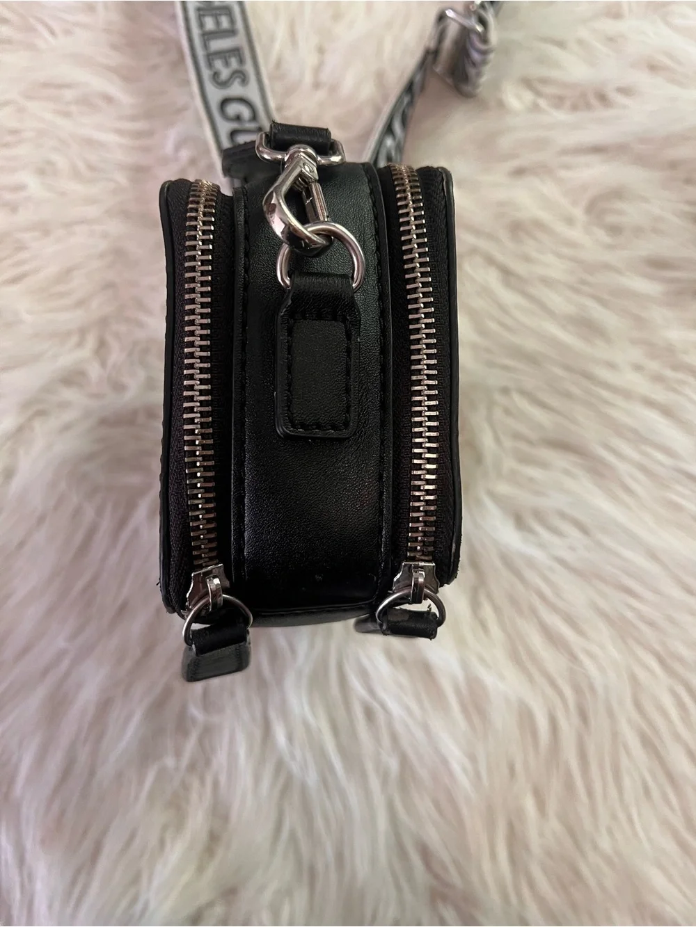 GUESS Black Logo Camera Crossbody Bag Silver G Wide Strap Double Zip